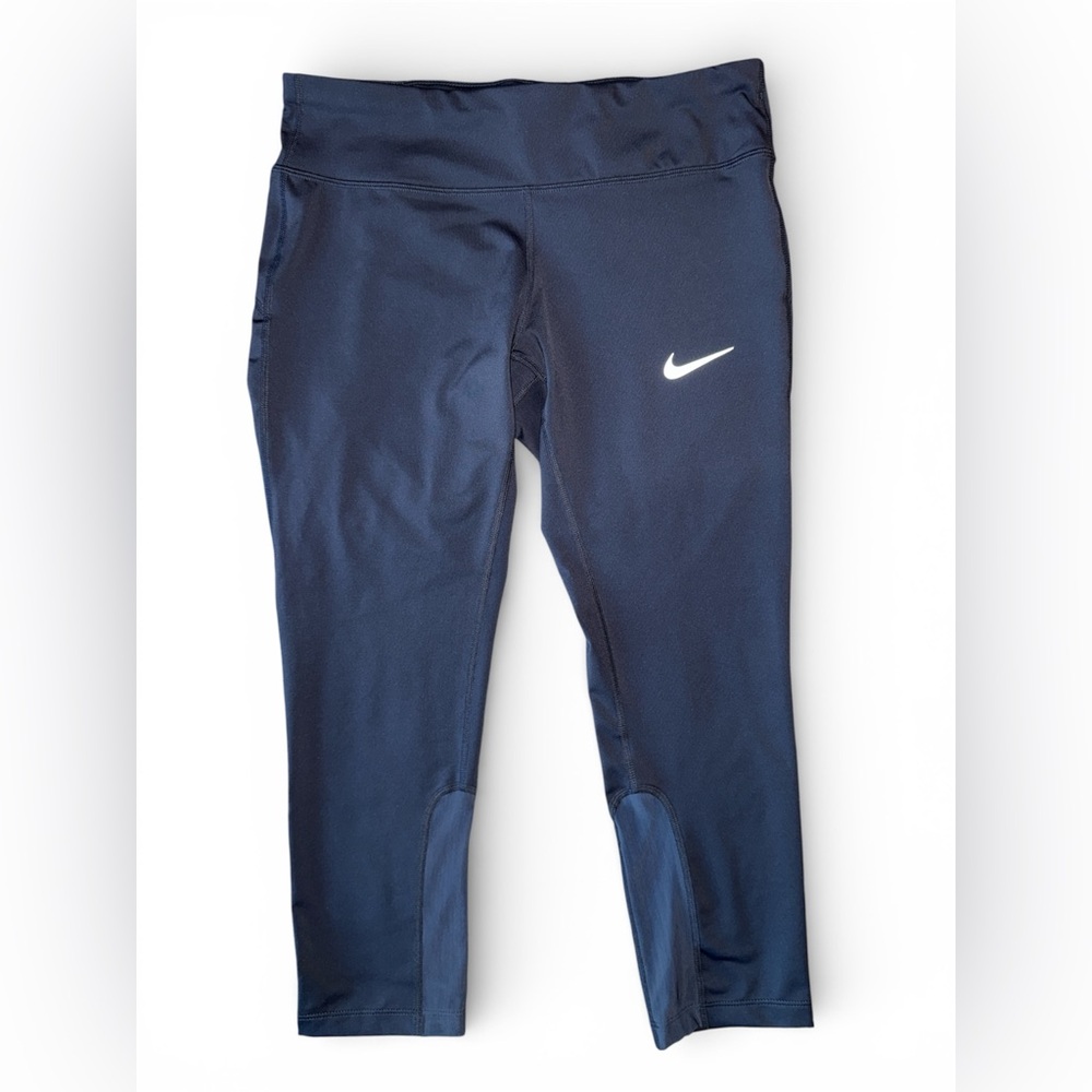 Nike Dri-FIT crop leggings